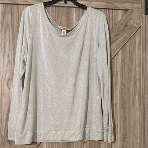 Victoria's Secret Heather Gray Long Sleeve Tee
